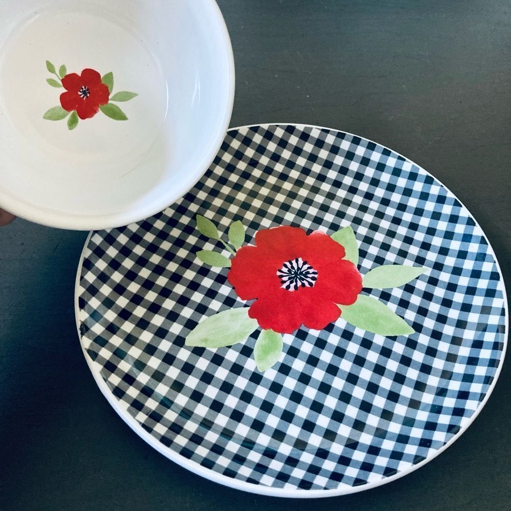 Dolly Parton Farmhouse Buffalo Plaid Floral Plate Bowl Set